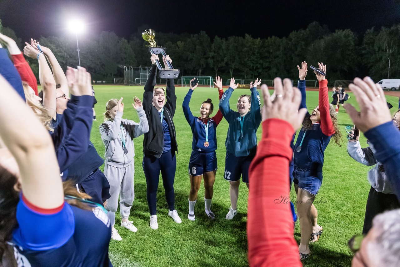 Bild 114 - Loewinnen Cup